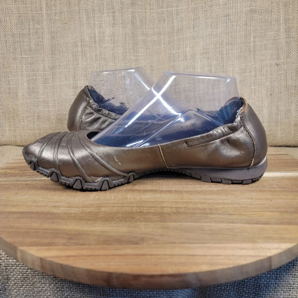 Skechers Originals Bikers Flats Leather Peep Toe Bronze Slip On Shoes Women's 9